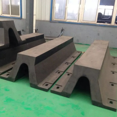 OEM सेवा आर्क रबड़ फेंडर हेवी ड्यूटी एंटी एजिंग एनआर सामग्री