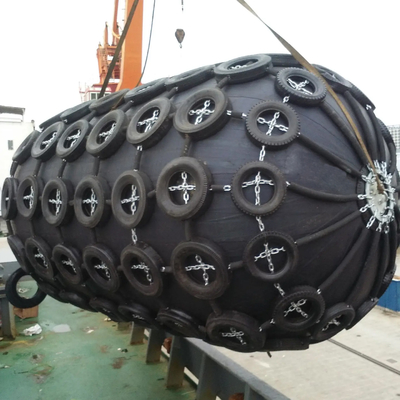 जहाज घाट योकोहामा फ़ेंडर वायवीय वायु ब्लॉक 3.3mx6.5m समुद्री बर्थिंग